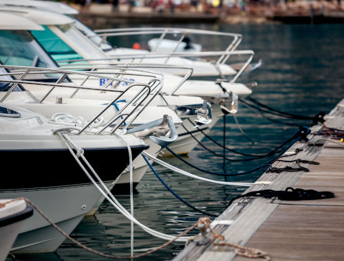 Ukiyo yacht charters